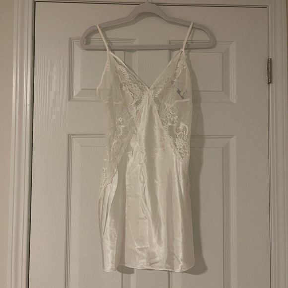 In Bloom by Jonquil Chemise - white, size small - Picture 4 of 7